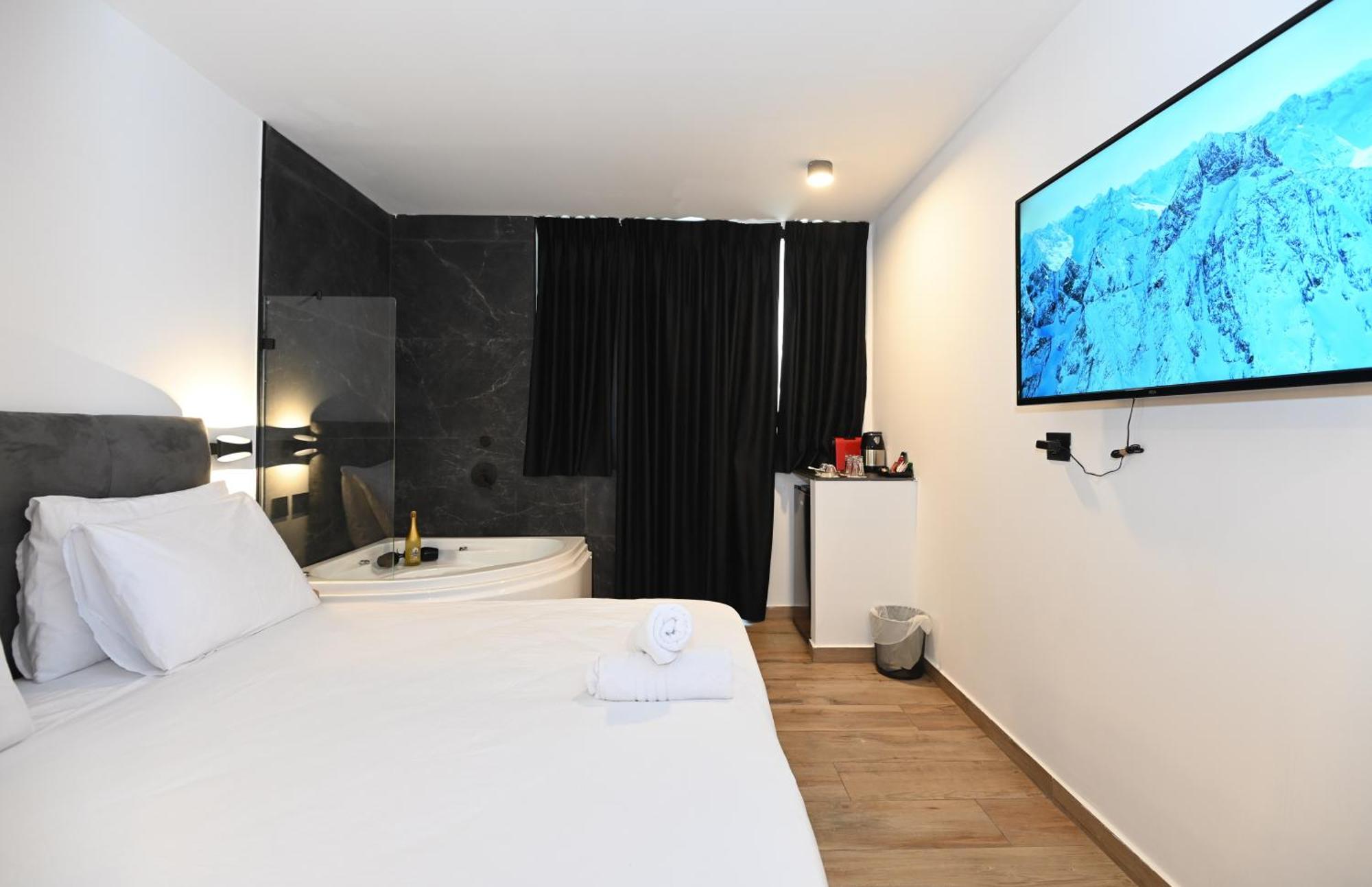 Selfie'S Boutique Hotel 提比里亞 外观 照片