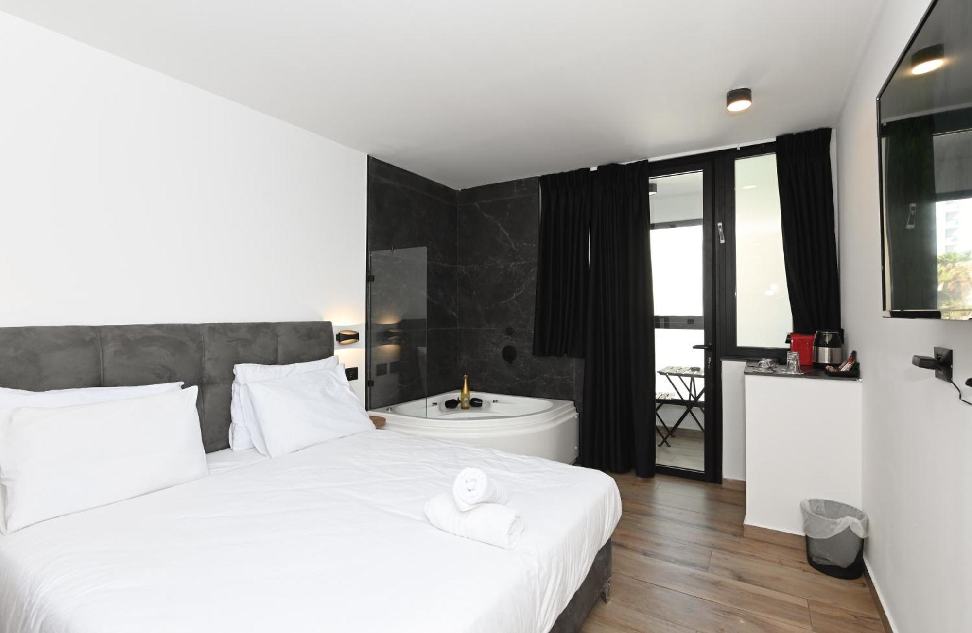 Selfie'S Boutique Hotel 提比里亞 外观 照片